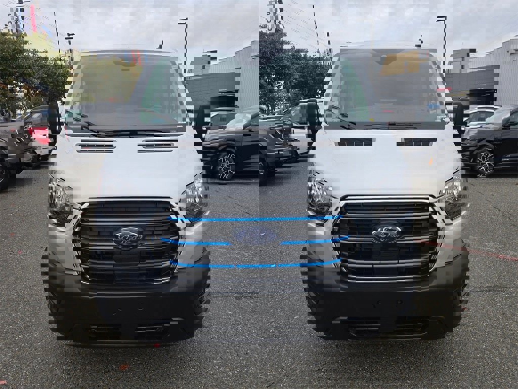 Used 2023 Ford E-Transit Low Roof image 2