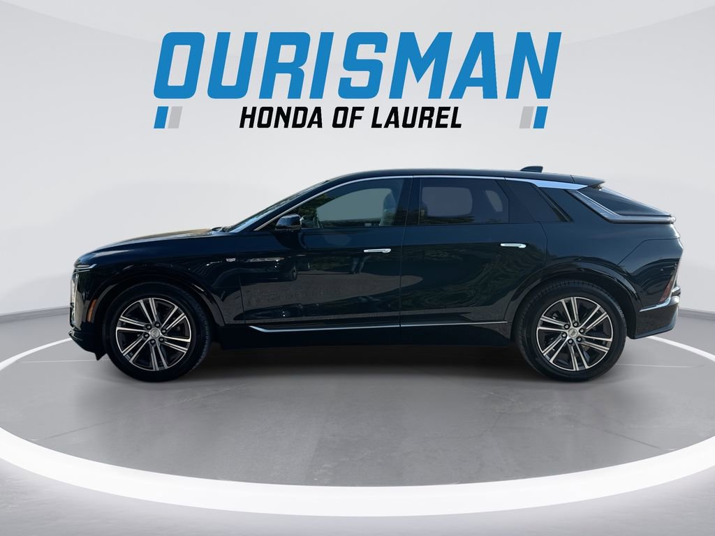 Used 2024 Cadillac Lyriq Luxury AWD/4WD image 5