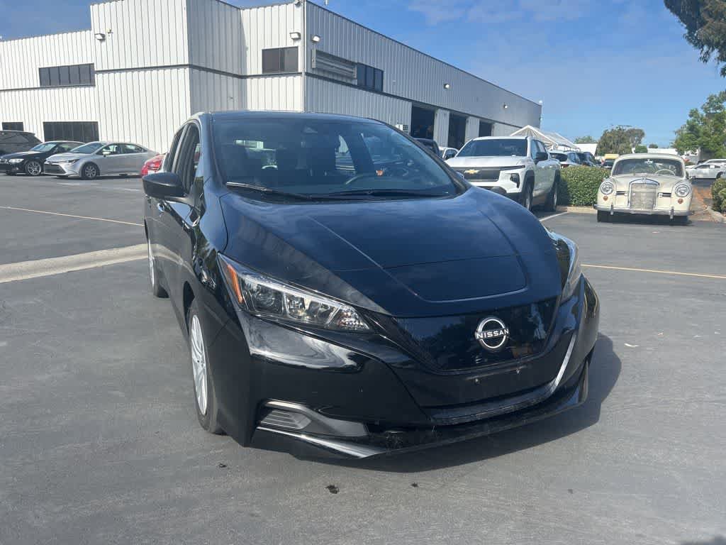 Used 2025 Nissan Leaf S FWD image 1