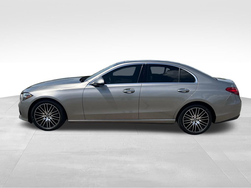 Used 2024 Mercedes-Benz C 300 4MATIC Sedan image 2