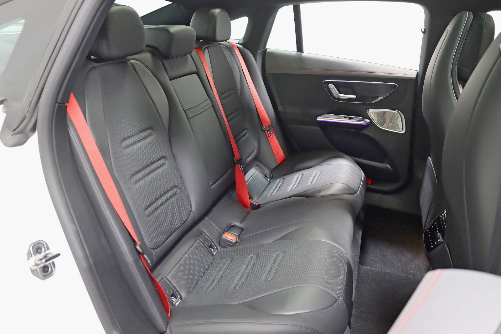 Used 2023 Mercedes-Benz EQE AMG 4MATIC Sedan image 31