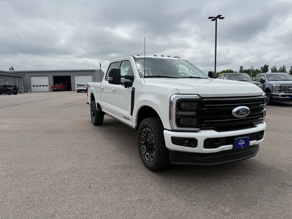 New 2025 Ford F350 Platinum w/ FX4 Off-Road Package image 8