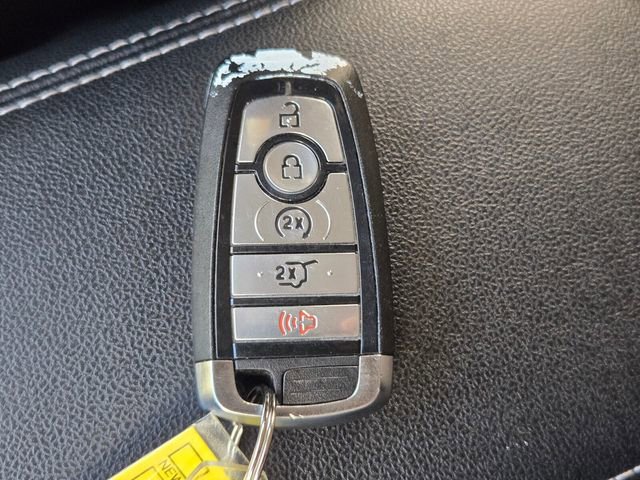 Used 2022 Ford Escape SEL w/ Technology Package image 23