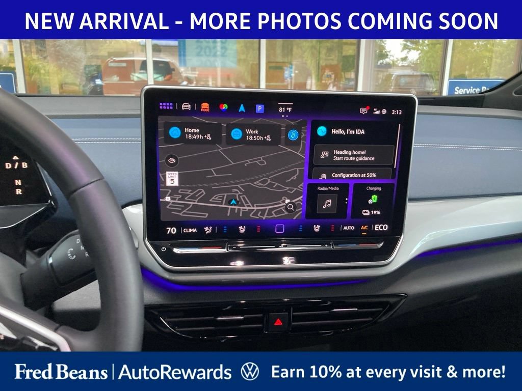 Used 2025 Volkswagen ID.4 Pro S Plus AWD/4WD image 13