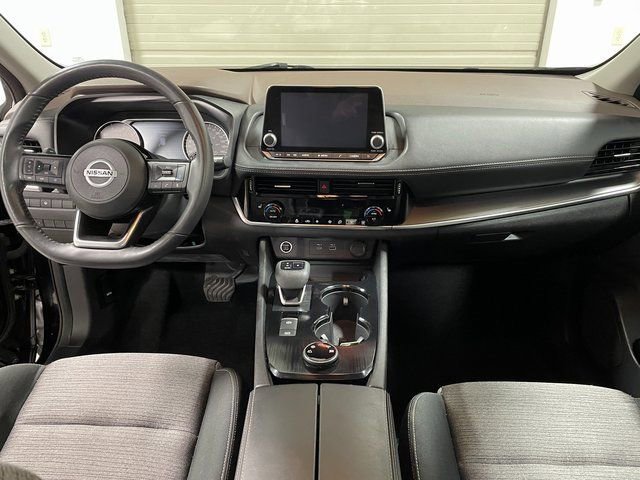 Used 2021 Nissan Rogue SV AWD/4WD image 13