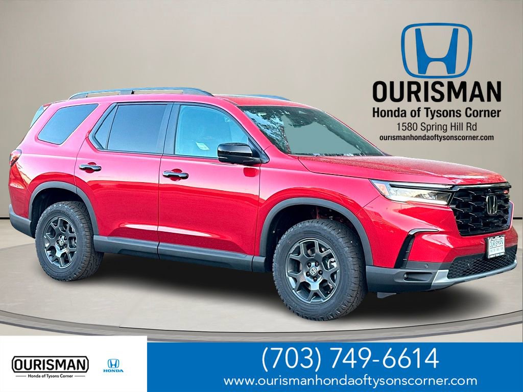 New 2025 Honda Pilot TrailSport image 1