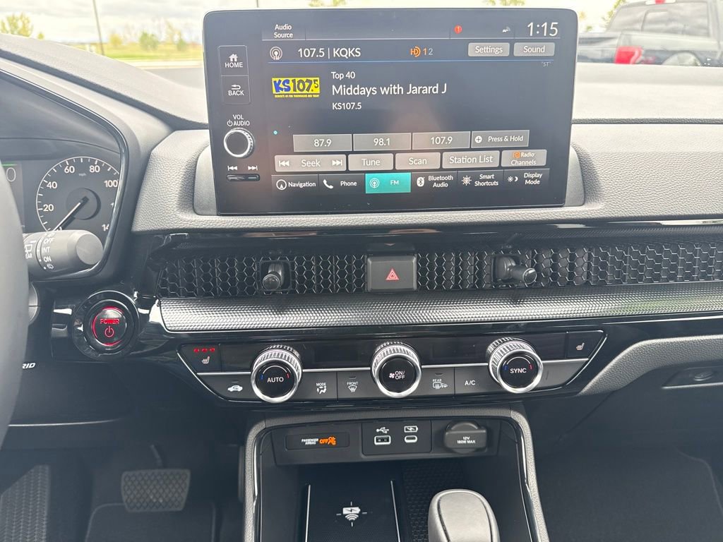 Used 2025 Honda CR-V Sport Touring image 18