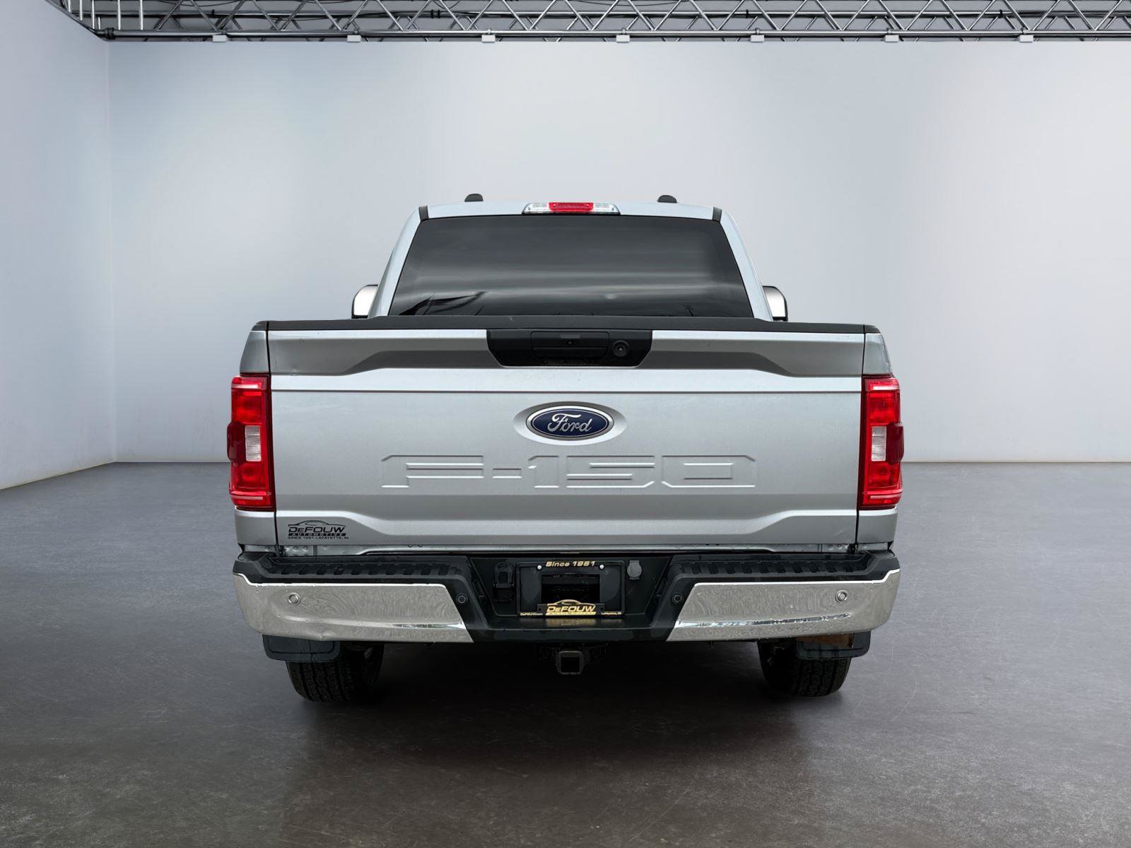Used 2023 Ford F150 XLT w/ Trailer Tow Package AWD/4WD image 4