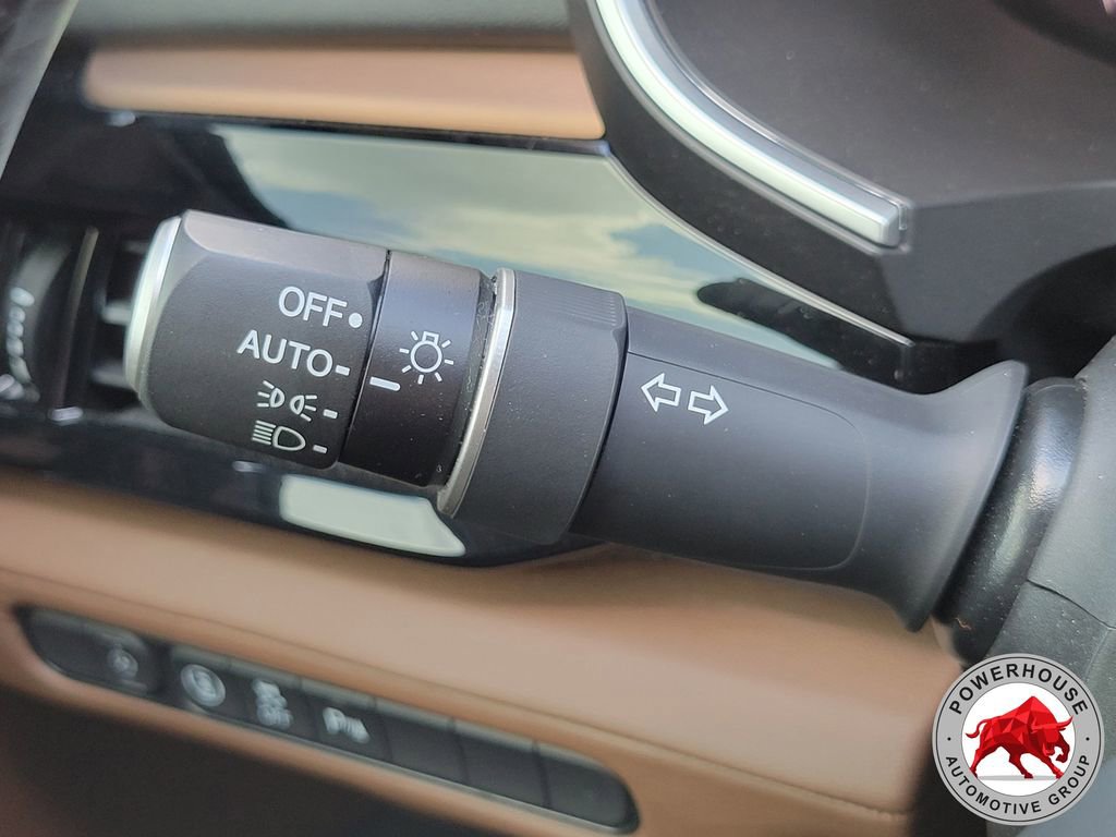 Used 2023 Acura MDX FWD w/ Technology Package image 34