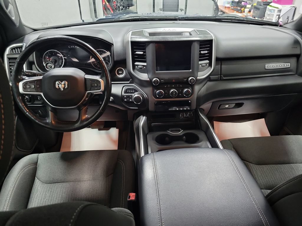 Certified 2020 RAM 1500 Big Horn AWD/4WD image 3