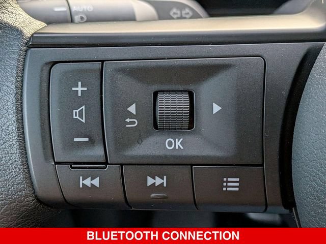 Certified 2025 Nissan Kicks SV AWD/4WD image 20