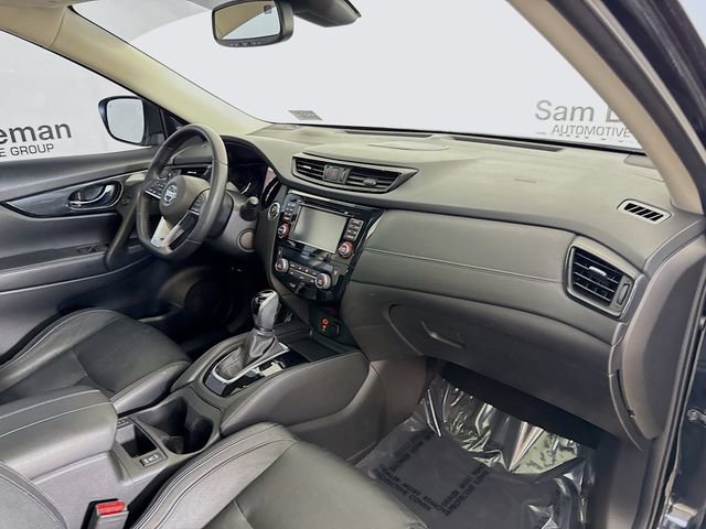 Used 2017 Nissan Rogue SL w/ SL Premium Package FWD image 30