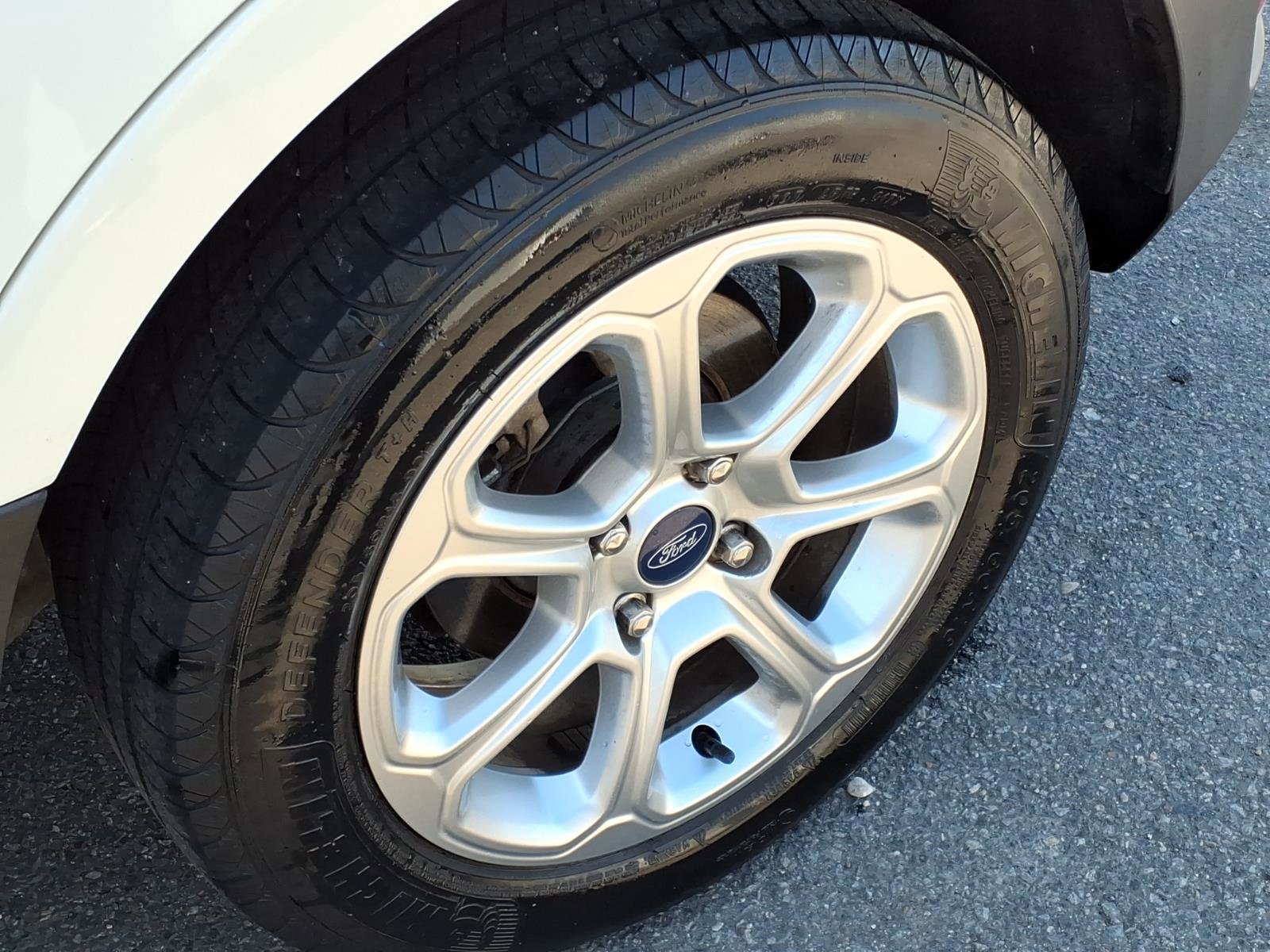 Used 2020 Ford EcoSport SE w/ SE Convenience Package FWD image 14