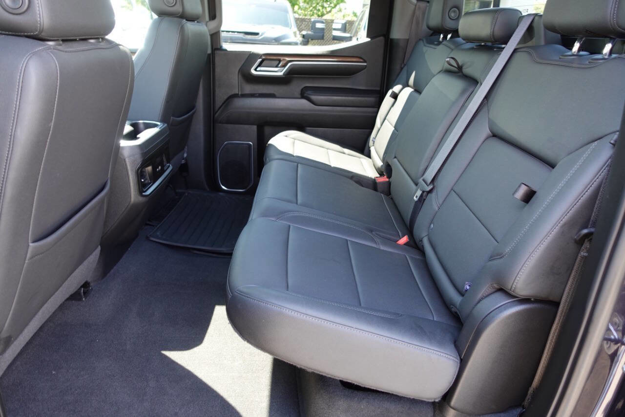 Used 2022 Chevrolet Silverado 1500 LT Trail Boss w/ LT Trail Boss Premium Package AWD/4WD image 30