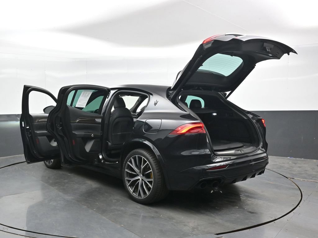 Used 2023 Maserati Grecale Modena AWD/4WD image 49