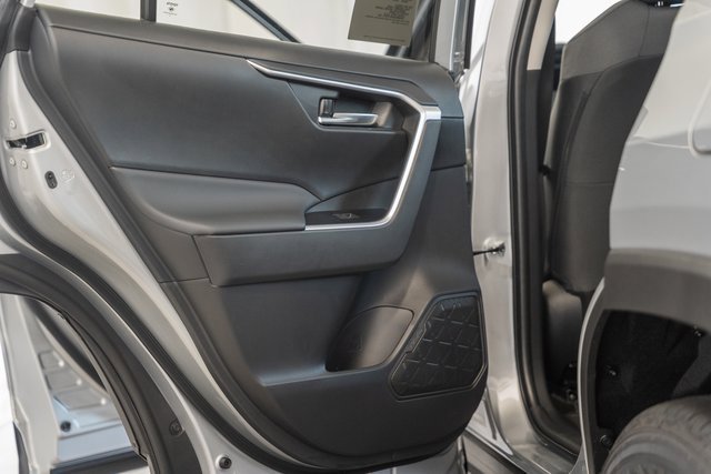New 2025 Toyota RAV4 XLE image 35