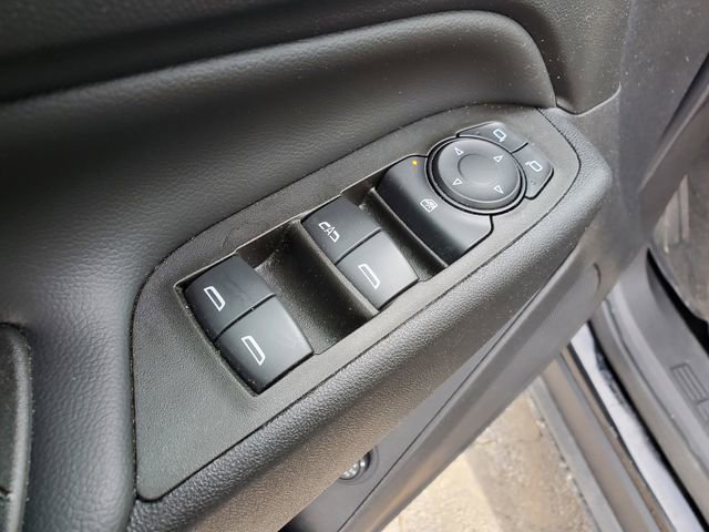 Certified 2023 Chevrolet Equinox LT FWD image 18