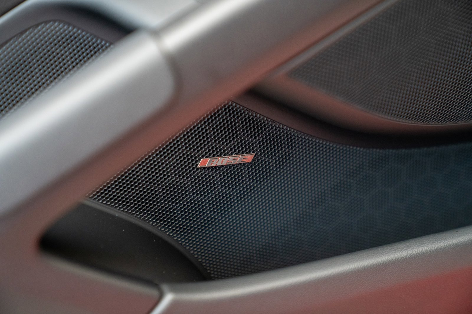 New 2025 Porsche 718 Cayman image 12