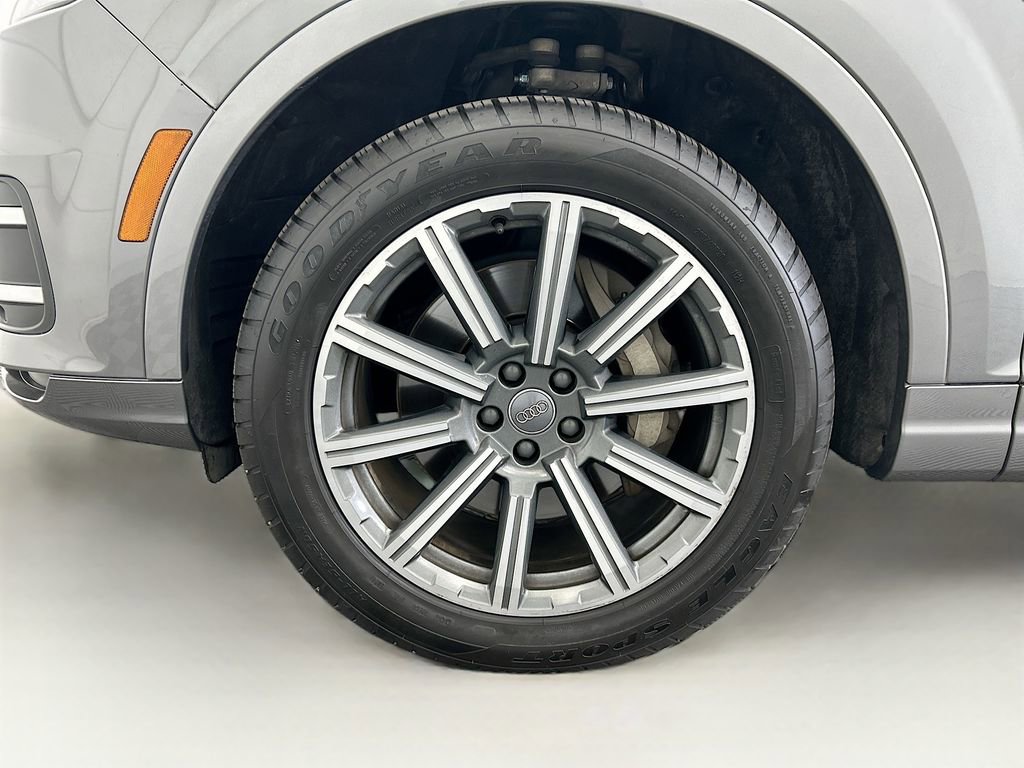 Used 2018 Audi Q7 2.0T Premium Plus w/ Premium Plus Package image 29