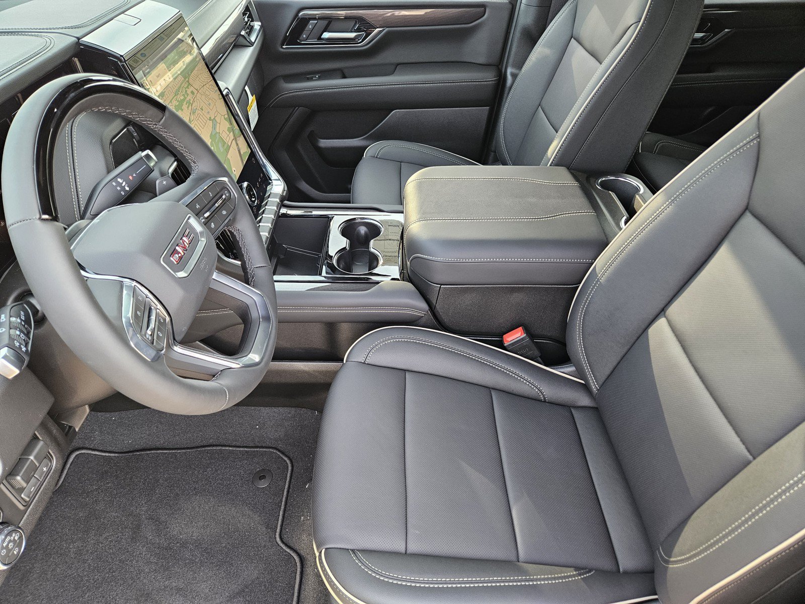 New 2027 GMC Yukon Elevation w/ Elevation Premium Package AWD/4WD image 9