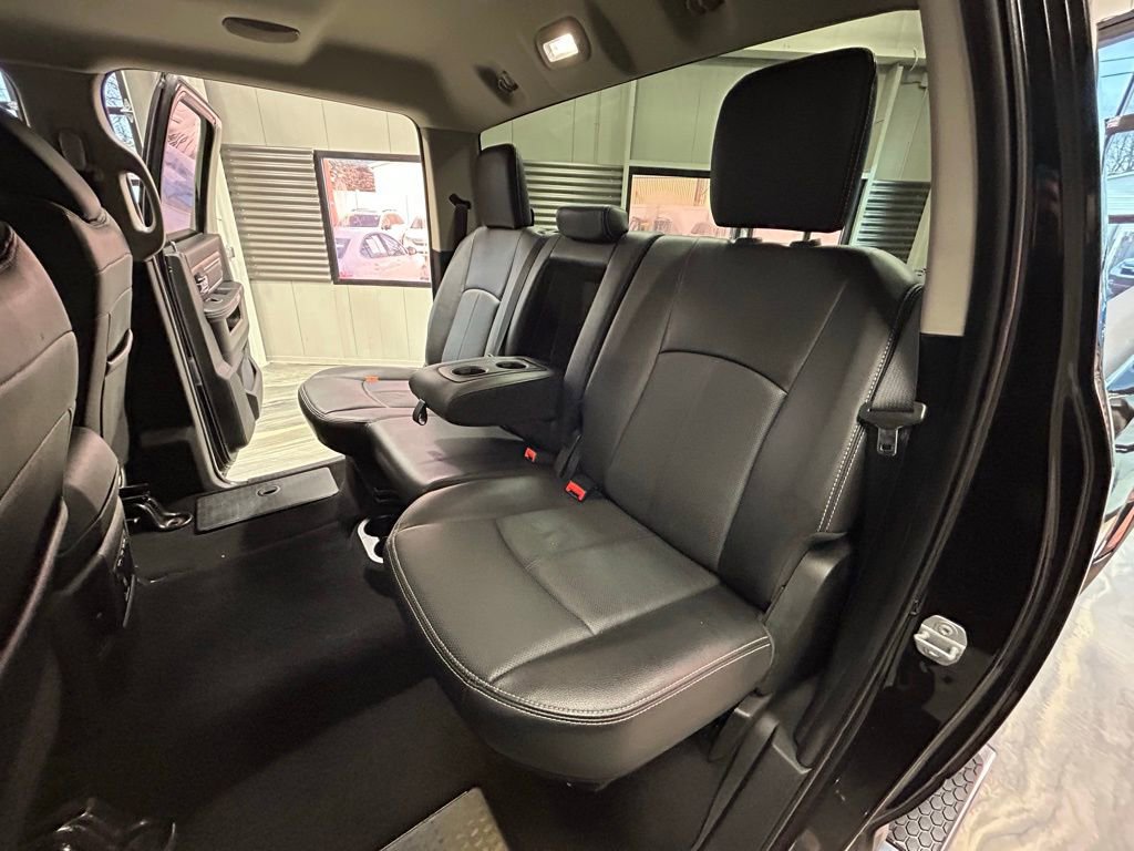 Used 2018 RAM 2500 Laramie AWD/4WD image 7