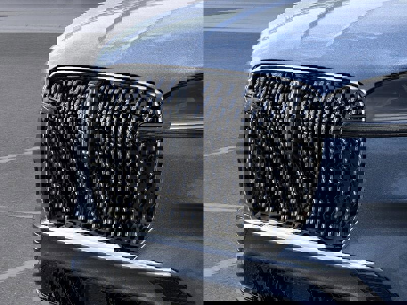 New 2026 Lincoln Aviator AWD image 17