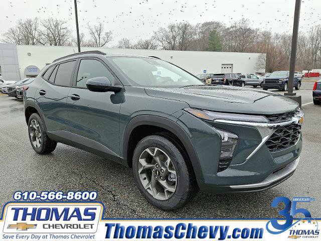 New 2026 Chevrolet Trax LT w/ Driver Confidence Package image 1