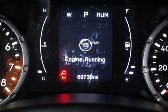 Used 2017 Jeep Renegade Altitude image 17