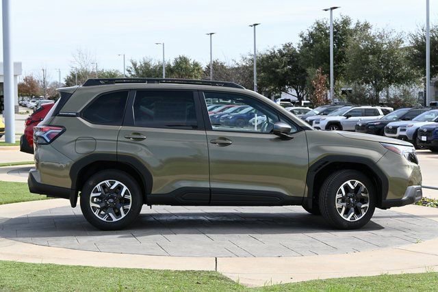 New 2026 Subaru Forester Premium image 2