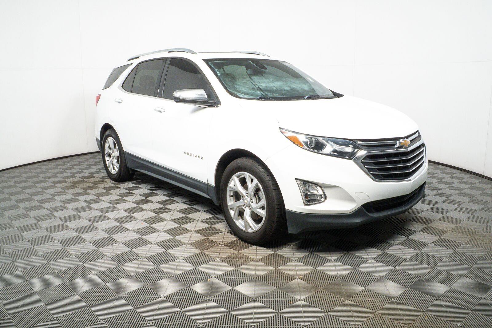 Used 2018 Chevrolet Equinox Premier