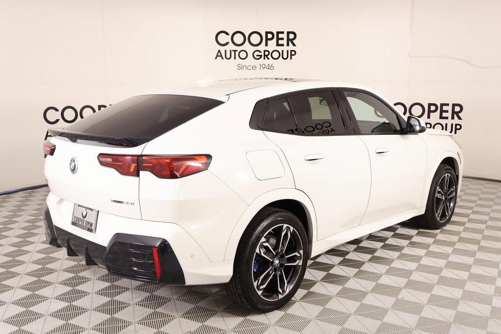Used 2025 BMW X2 xDrive28i image 21