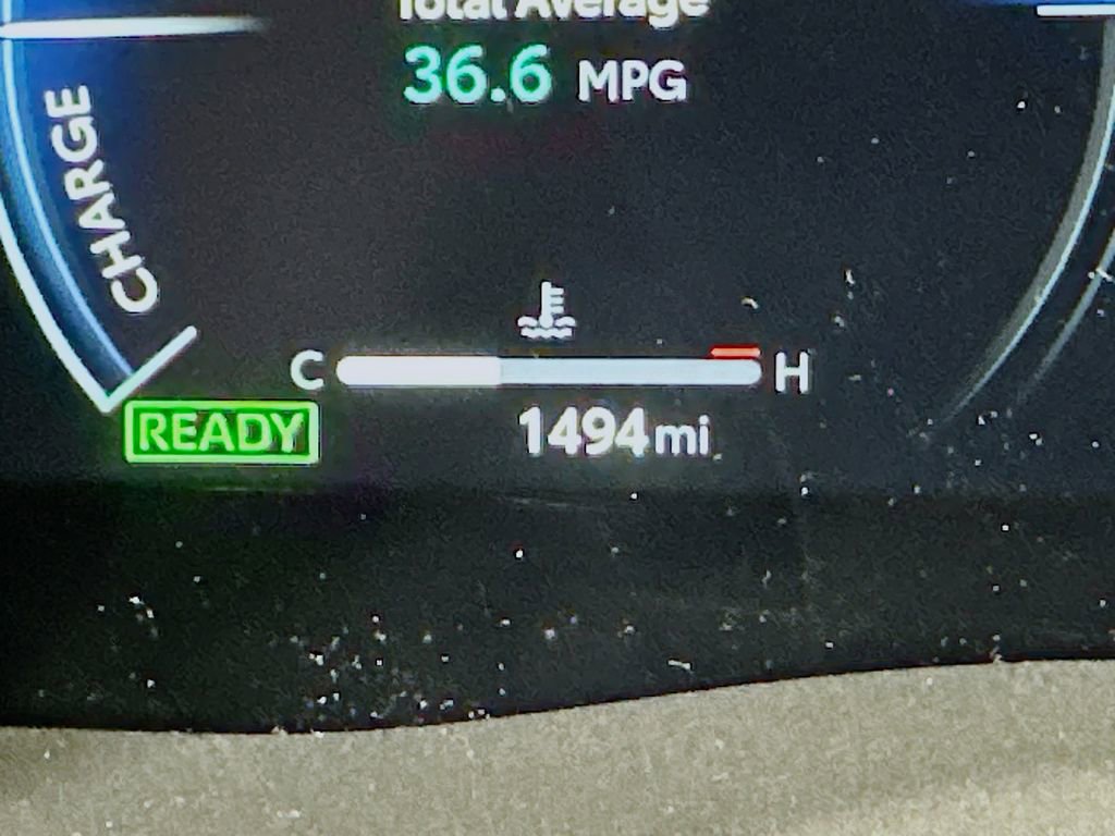 Used 2025 Toyota Camry XLE w/ Premium Package image 34