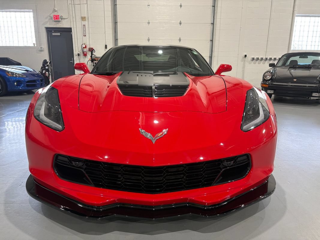 Used 2016 Chevrolet Corvette Z06 w/ 2LZ Preferred Equipment Group RWD image 2