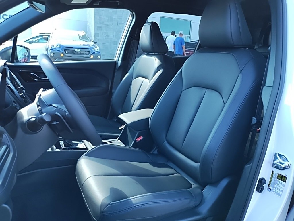 New 2025 Subaru Forester Limited w/ Popular Package image 24