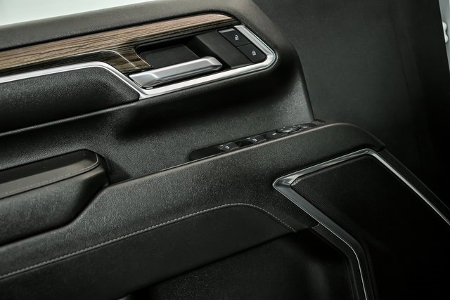 Certified 2024 Chevrolet Silverado 3500 LT w/ Convenience Package image 8