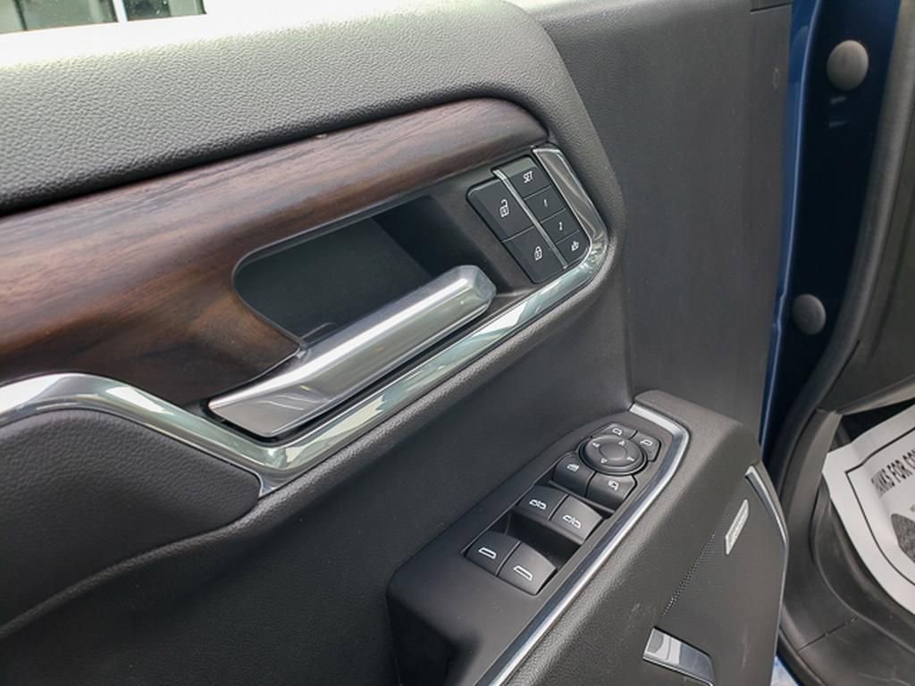 Used 2023 GMC Sierra 1500 SLT w/ SLT Premium Package image 10