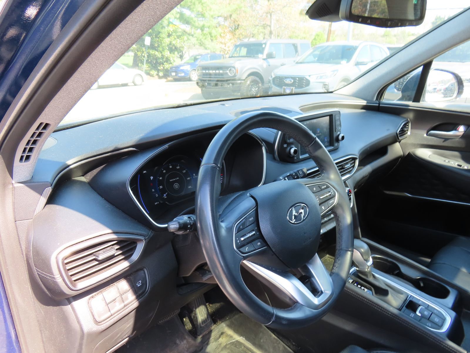 Used 2020 Hyundai Santa Fe SEL w/ Convenience + Premium Package image 16
