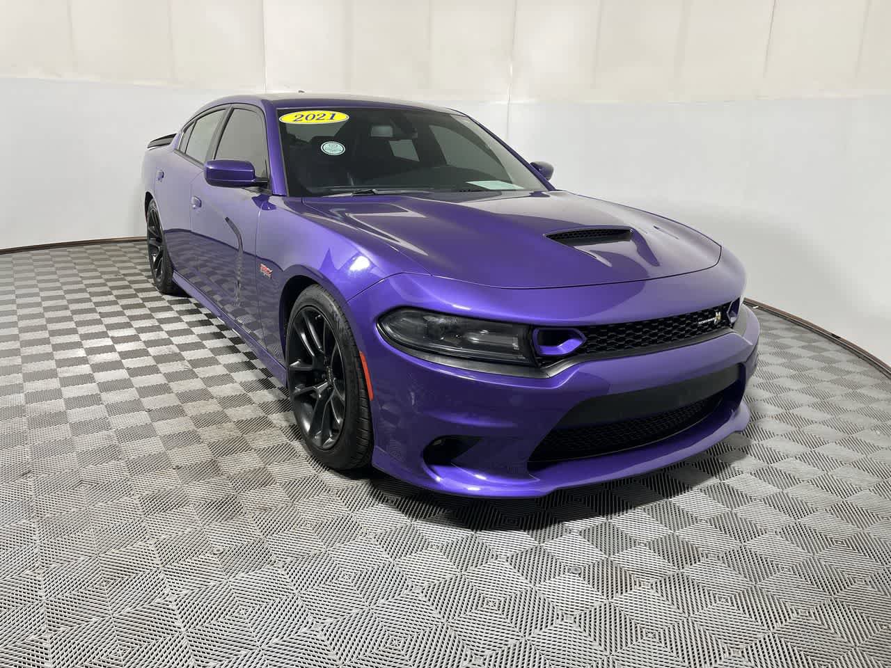 Used 2021 Dodge Charger Scat Pack RWD image 2