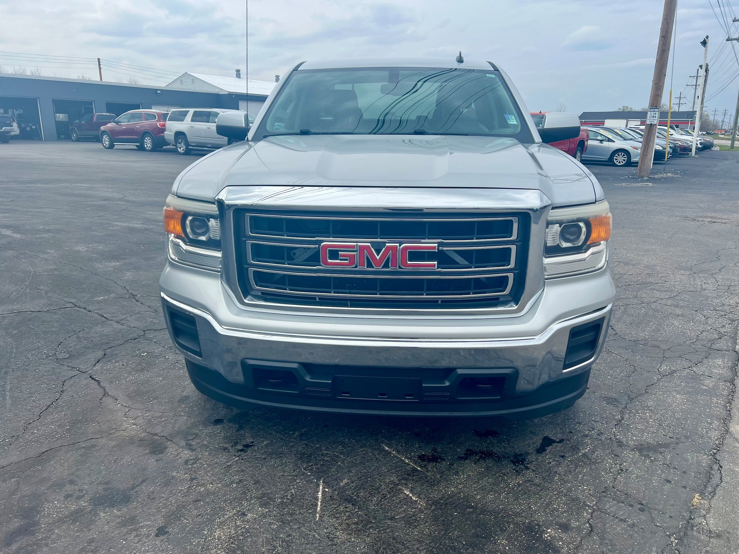 Used 2014 GMC Sierra 1500 SLE AWD/4WD image 2