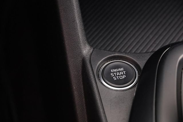 Used 2025 Kia K4 FWD image 14