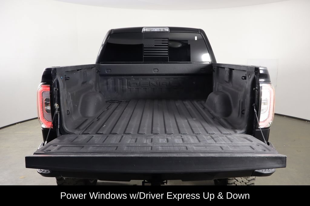 Used 2018 GMC Sierra 1500 Denali w/ Denali Ultimate Package AWD/4WD image 17