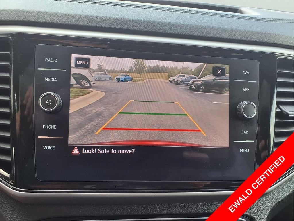 Used 2020 Volkswagen Atlas Cross Sport SEL Premium AWD/4WD image 19