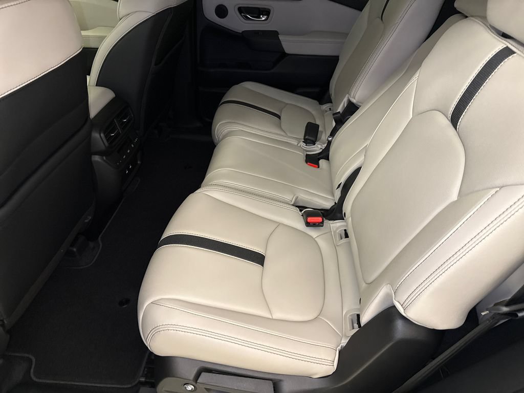 New 2026 Honda Pilot EX-L image 17