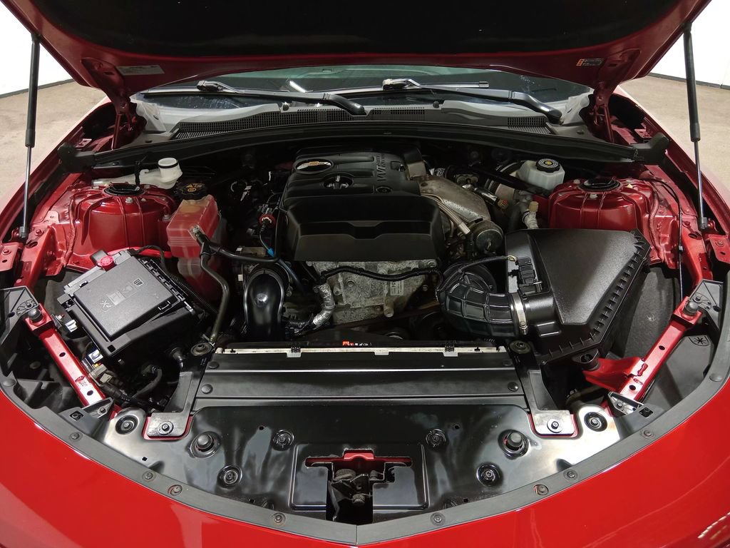 Used 2017 Chevrolet Camaro LT RWD image 11