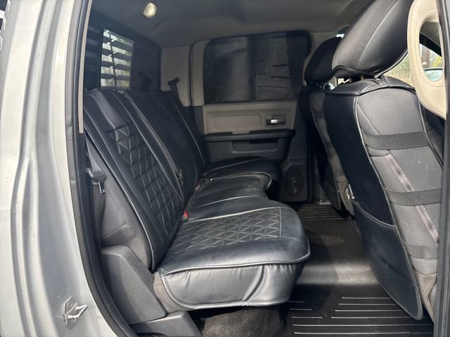 Used 2012 RAM 1500 Classic SLT w/ SLT Plus D￩cor Group image 31