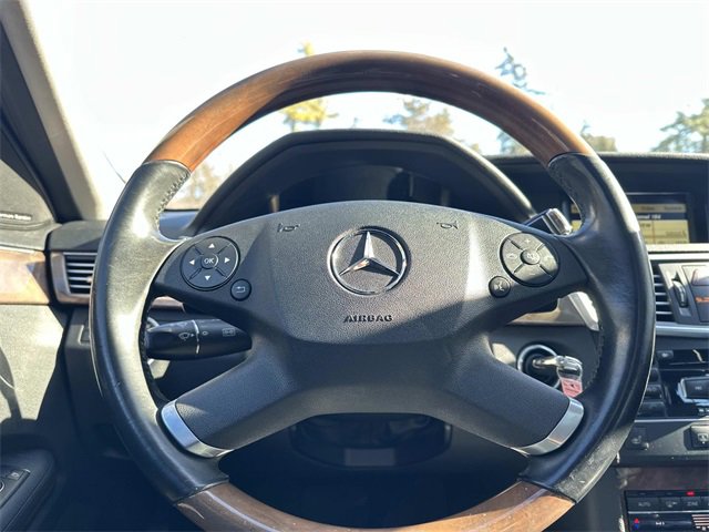 Used 2011 Mercedes-Benz E 350 4MATIC Sedan image 20