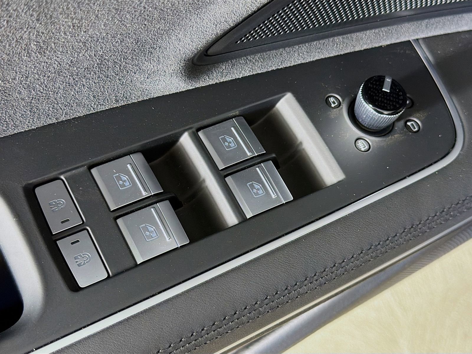 New 2026 Audi A8 L 3.0T image 18