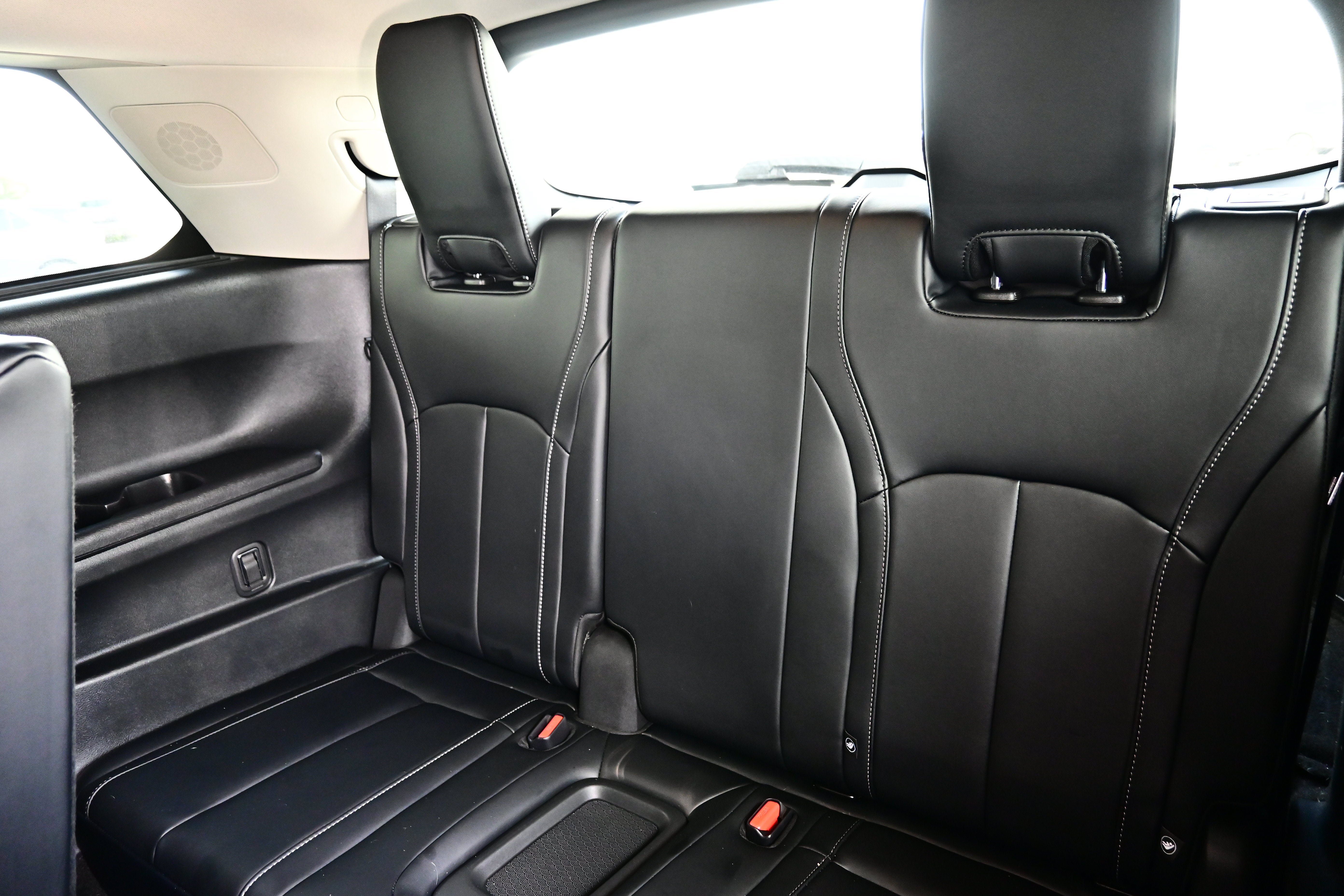 Used 2023 INFINITI QX60 Luxe w/ Cargo Package AWD/4WD image 14