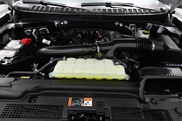 Certified 2026 Ford Expedition Active AWD/4WD image 18