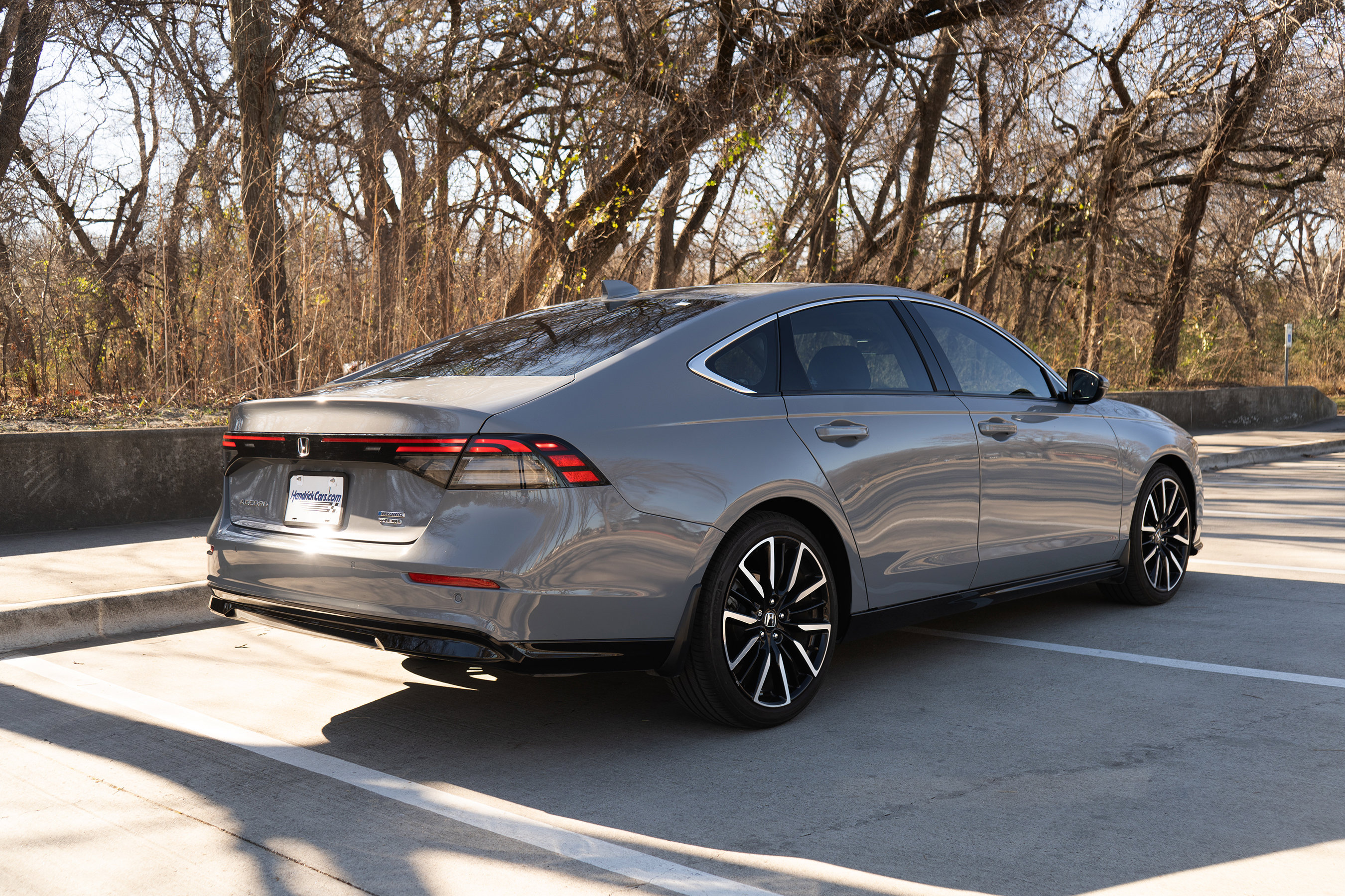 Used 2024 Honda Accord Touring image 9